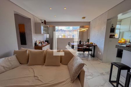 Apartamento à venda com 2 quartos, 68m² em Dom Joaquim, Belo Horizonte