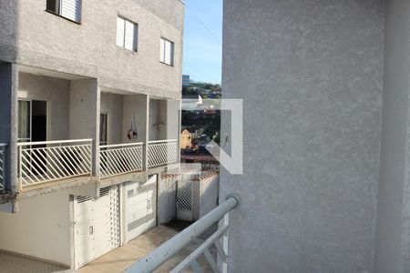 Casa de Condomínio para alugar com 2 quartos, 100m² em Parque Santa Rita de Cassia, Cotia
