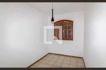 Quarto de casa para alugar com 3 quartos, 120m² em Alvorada, Contagem