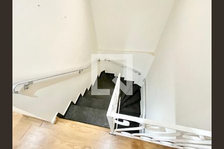Copa / Escada de casa à venda com 4 quartos, 150m² em Vila Vitorio Mazzei, São Paulo