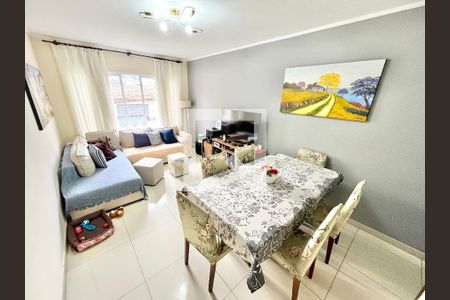 Casa à venda com 4 quartos, 150m² em Vila Vitorio Mazzei, São Paulo
