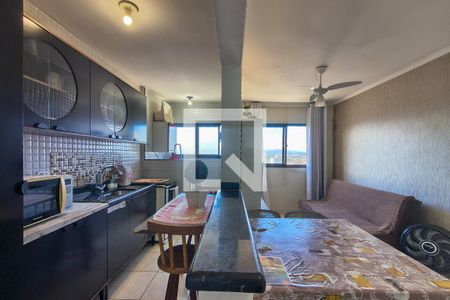Cozinha/sala de apartamento para alugar com 2 quartos, 67m² em Cidade Ocian, Praia Grande