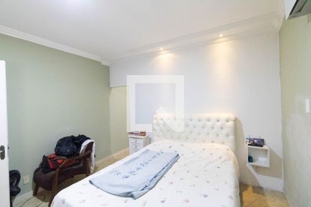 Quarto 1 de casa à venda com 3 quartos, 210m² em Campo Grande, Rio de Janeiro
