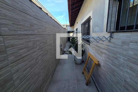 Quintal de casa para alugar com 3 quartos, 100m² em Maracanã, Praia Grande