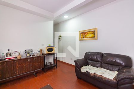 Sala de TV de casa à venda com 2 quartos, 230m² em Vila Yolanda, Osasco