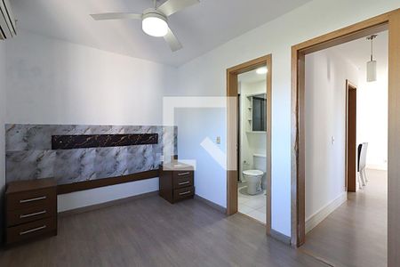 Suíte  de apartamento à venda com 3 quartos, 67m² em Jardim Carvalho, Porto Alegre
