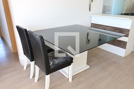 Sala de apartamento à venda com 3 quartos, 67m² em Jardim Carvalho, Porto Alegre