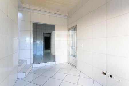 Sala  de casa à venda com 3 quartos, 144m² em Vila Carmosina, São Paulo