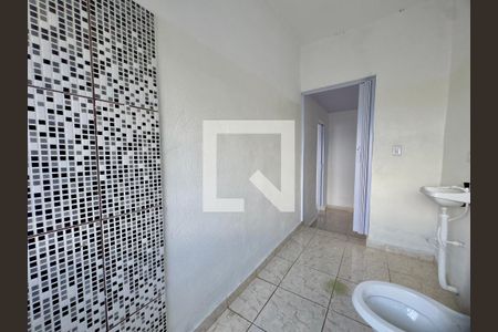 Banheiro de casa para alugar com 1 quarto, 55m² em Recreio São Jorge, Guarulhos