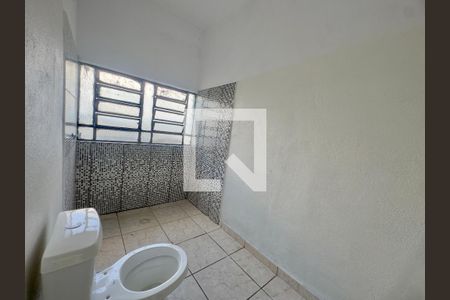 Banheiro de casa para alugar com 1 quarto, 55m² em Recreio São Jorge, Guarulhos