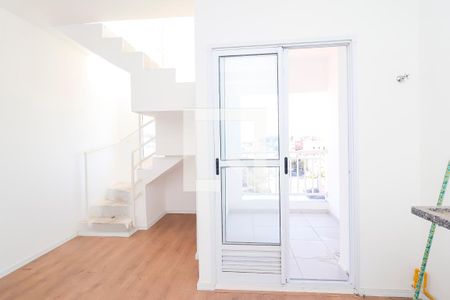 Sala/Cozinha de apartamento para alugar com 1 quarto, 30m² em Cidade Antônio Estêvão de Carvalho, São Paulo
