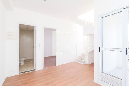 Sala/Cozinha de apartamento para alugar com 1 quarto, 30m² em Cidade Antônio Estêvão de Carvalho, São Paulo