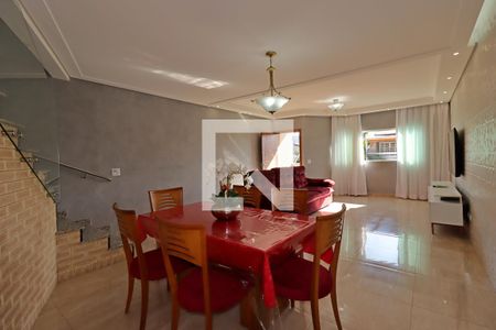 Sala de casa à venda com 3 quartos, 252m² em Parque João Ramalho, Santo André