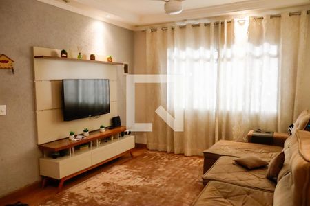 Casa à venda com 6 quartos, 190m² em Santa Maria, Osasco