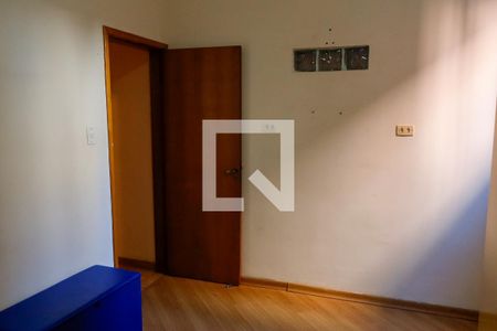 Quarto 1 de casa à venda com 6 quartos, 190m² em Santa Maria, Osasco