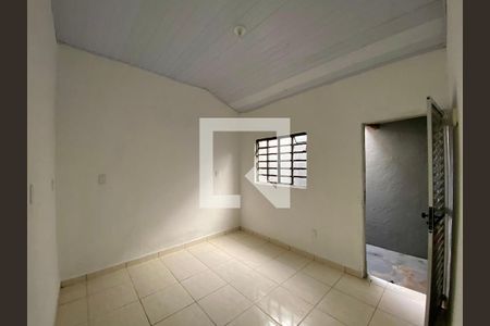 Quarto de casa para alugar com 1 quarto, 55m² em Recreio São Jorge, Guarulhos