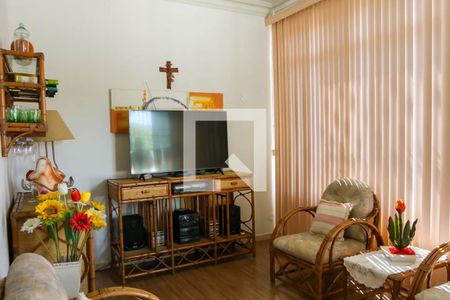 Sala de casa à venda com 2 quartos, 280m² em Méier, Rio de Janeiro