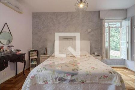Casa à venda com 4 quartos, 408m² em Santo Amaro, São Paulo