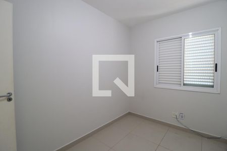Quarto 1 de apartamento para alugar com 4 quartos, 106m² em Saraiva, Uberlândia