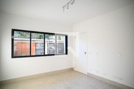 Sala de casa à venda com 3 quartos, 191m² em Bosque da Saúde, São Paulo