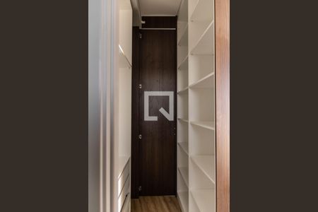 Closet de apartamento para alugar com 1 quarto, 80m² em Barro Preto, Belo Horizonte