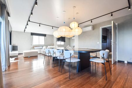 Sala de apartamento à venda com 4 quartos, 200m² em Aclimação, São Paulo