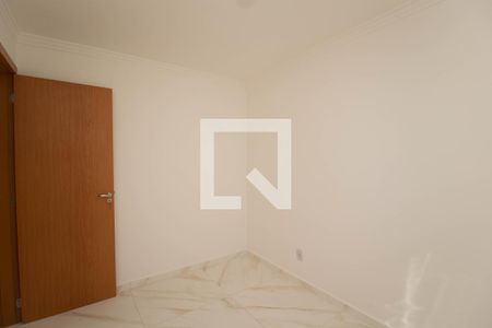 Quarto 2 de apartamento para alugar com 2 quartos, 43m² em Jardim Iris, São Paulo