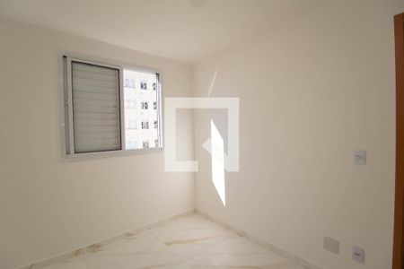 Quarto 2 de apartamento para alugar com 2 quartos, 43m² em Jardim Iris, São Paulo