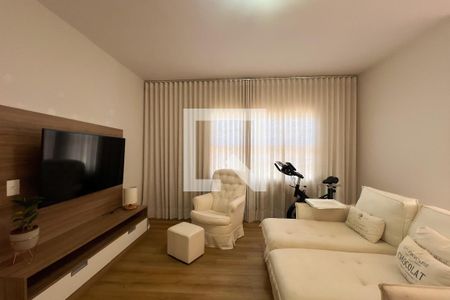 Casa à venda com 3 quartos, 210m² em Jardim das Palmeiras, Valinhos