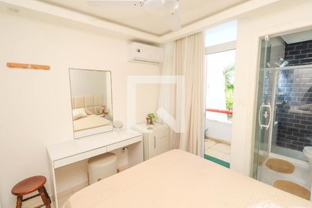 Casa de Condomínio para alugar com 4 quartos, 90m² em Praia do Flamengo, Salvador