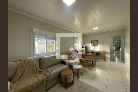 Casa à venda com 4 quartos, 370m² em Rincão, Novo Hamburgo
