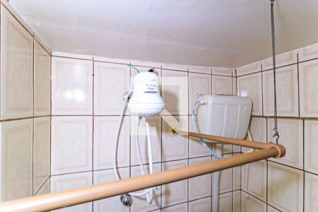 Banheiro de casa para alugar com 1 quarto, 55m² em Todos Os Santos, Rio de Janeiro