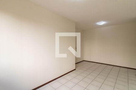 Sala de apartamento para alugar com 2 quartos, 56m² em Jardim Cocaia, Guarulhos