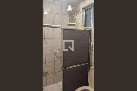 Banheiro  de apartamento à venda com 2 quartos, 51m² em Itaquera, São Paulo