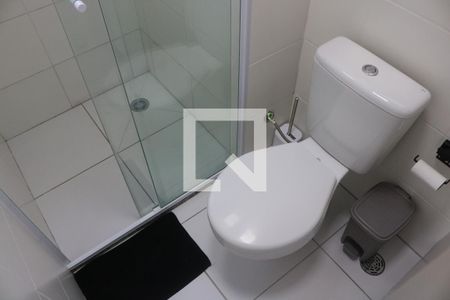 Banheiro de apartamento à venda com 1 quarto, 27m² em Barra Funda, São Paulo