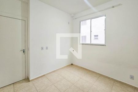 Quarto 2 de apartamento para alugar com 2 quartos, 40m² em Cosmos, Rio de Janeiro