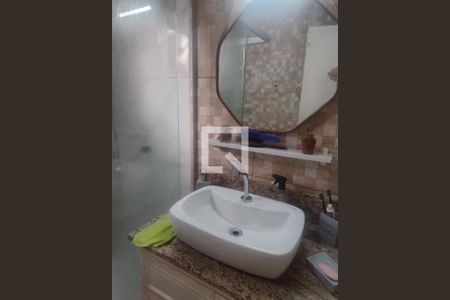 Banheiro de casa para alugar com 2 quartos, 110m² em Santa Cruz, Gravataí