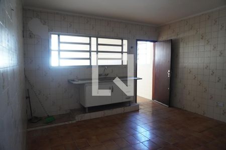 Cozinha de casa para alugar com 4 quartos, 110m² em Parque Guarani, São Paulo