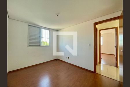 Apartamento à venda com 2 quartos, 134m² em Concórdia, Belo Horizonte