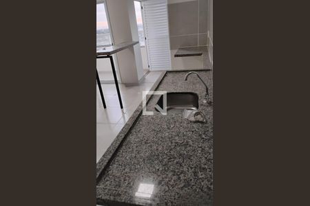 Cozinha de apartamento para alugar com 2 quartos, 61m² em Morumbi, Uberlândia