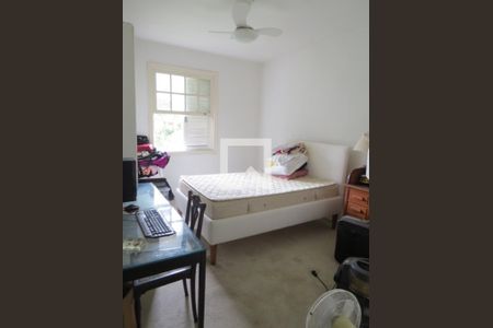 Quarto de casa à venda com 3 quartos, 665m² em Alto de Pinheiros, São Paulo