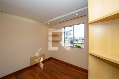 QUARTO2 de apartamento para alugar com 2 quartos, 71m² em Cinquentenario, Belo Horizonte