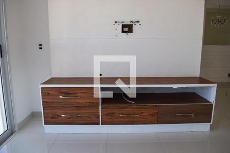 Sala de apartamento à venda com 3 quartos, 84m² em Parque Maria Luiza, São Paulo