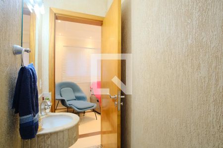 Lavabo de casa à venda com 3 quartos, 208m² em Vila Carrão, São Paulo