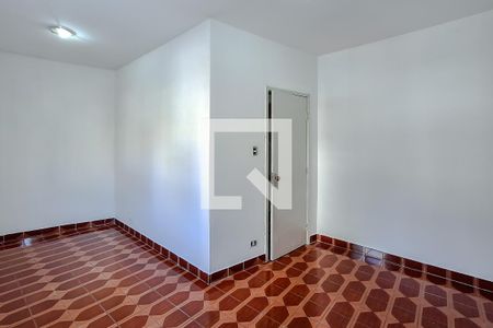 Quarto 1 de casa para alugar com 2 quartos, 125m² em Cambuci, São Paulo