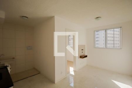 Sala de apartamento para alugar com 2 quartos, 35m² em Usina Piratininga, São Paulo