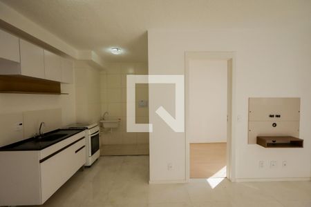 Sala de apartamento para alugar com 2 quartos, 35m² em Usina Piratininga, São Paulo