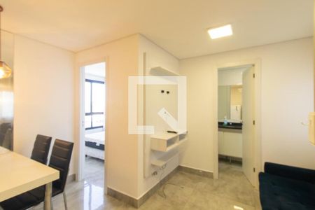 Sala/Cozinha de apartamento para alugar com 1 quarto, 28m² em Portão, Curitiba