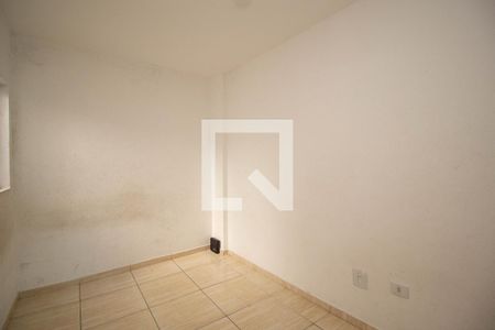 Quarto 2 de casa para alugar com 2 quartos, 100m² em Vila Jaguari, São Paulo