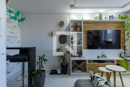 Sala de apartamento para alugar com 2 quartos, 38m² em Jardim Petropolis, Cotia